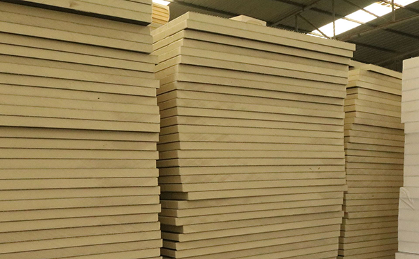 聚氨酯保溫板有毒嗎?