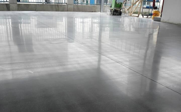 金剛砂耐磨地坪.png