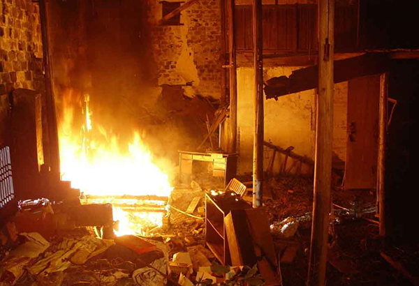 防火涂料2.5小時耐火,標(biāo)準(zhǔn)是多厚?